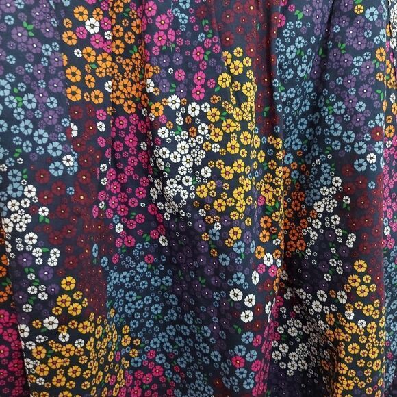 TOMMY Hilfiger Flowery Skirt Size 10 - Picture 2 of 5